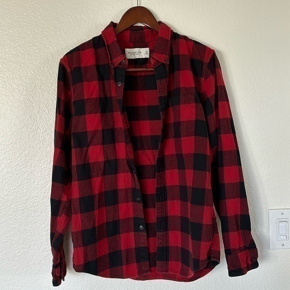 Abercrombie & Fitch Other - Abercrombie and Fitch, soft flannel plaid men’s medium